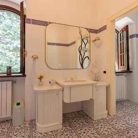 Terry's House Bed & Breakfast